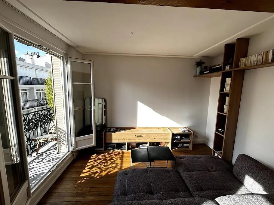 Superb Modern With Balconies 2p * Paris