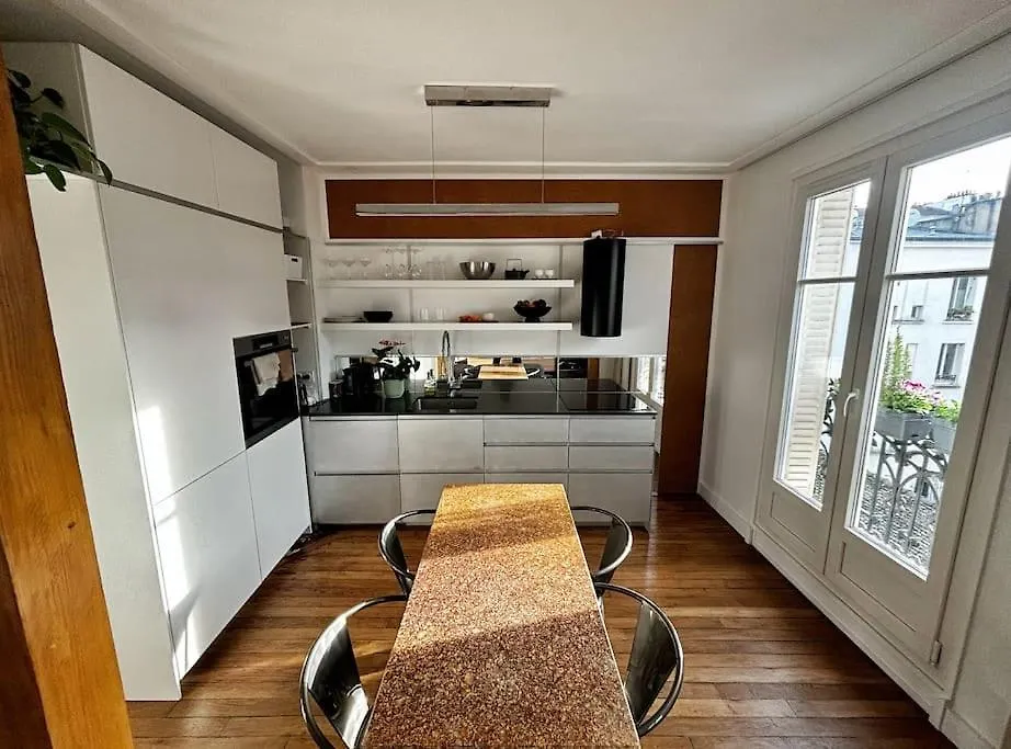 Superb Modern With Balconies 2p * Paris